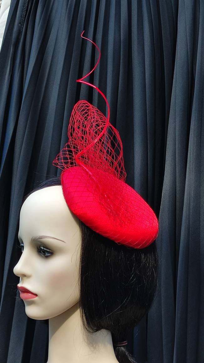 Red fascinator for weddings, tea party hat, church hat, red hat, fancy hat, derby hat