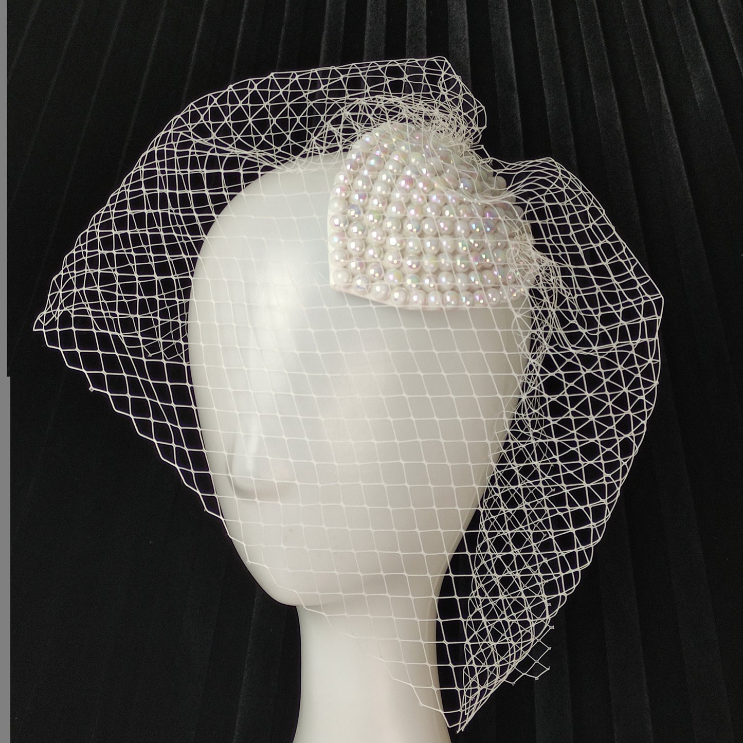 White Pearl Veil Fascinator, Birdcage veil Bridal fascinator