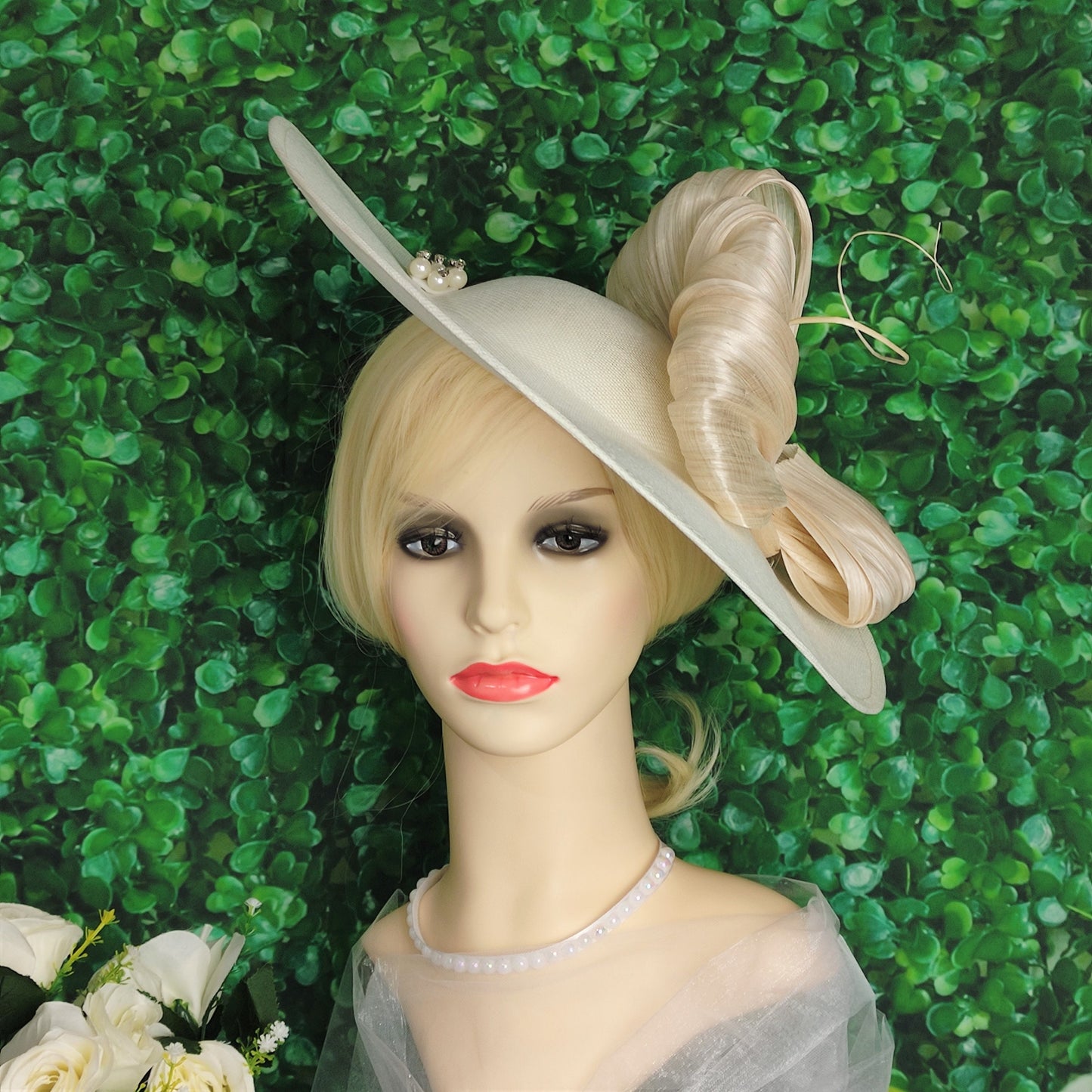 Ivory silk abaca statement Hat, Ivory cream hat for weddings, ascot hat, Ivory fascinator hats for women, wide brim occasion hat