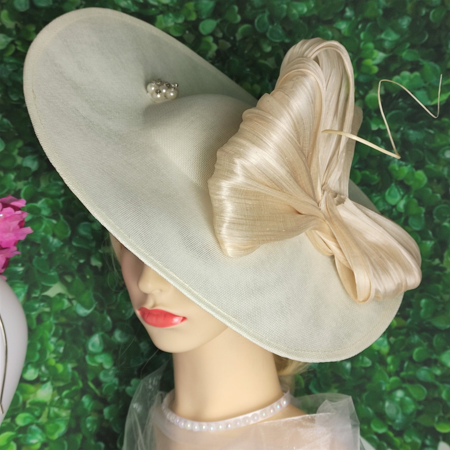 Ivory silk abaca statement Hat, Ivory cream hat for weddings, ascot hat, Ivory fascinator hats for women, wide brim occasion hat