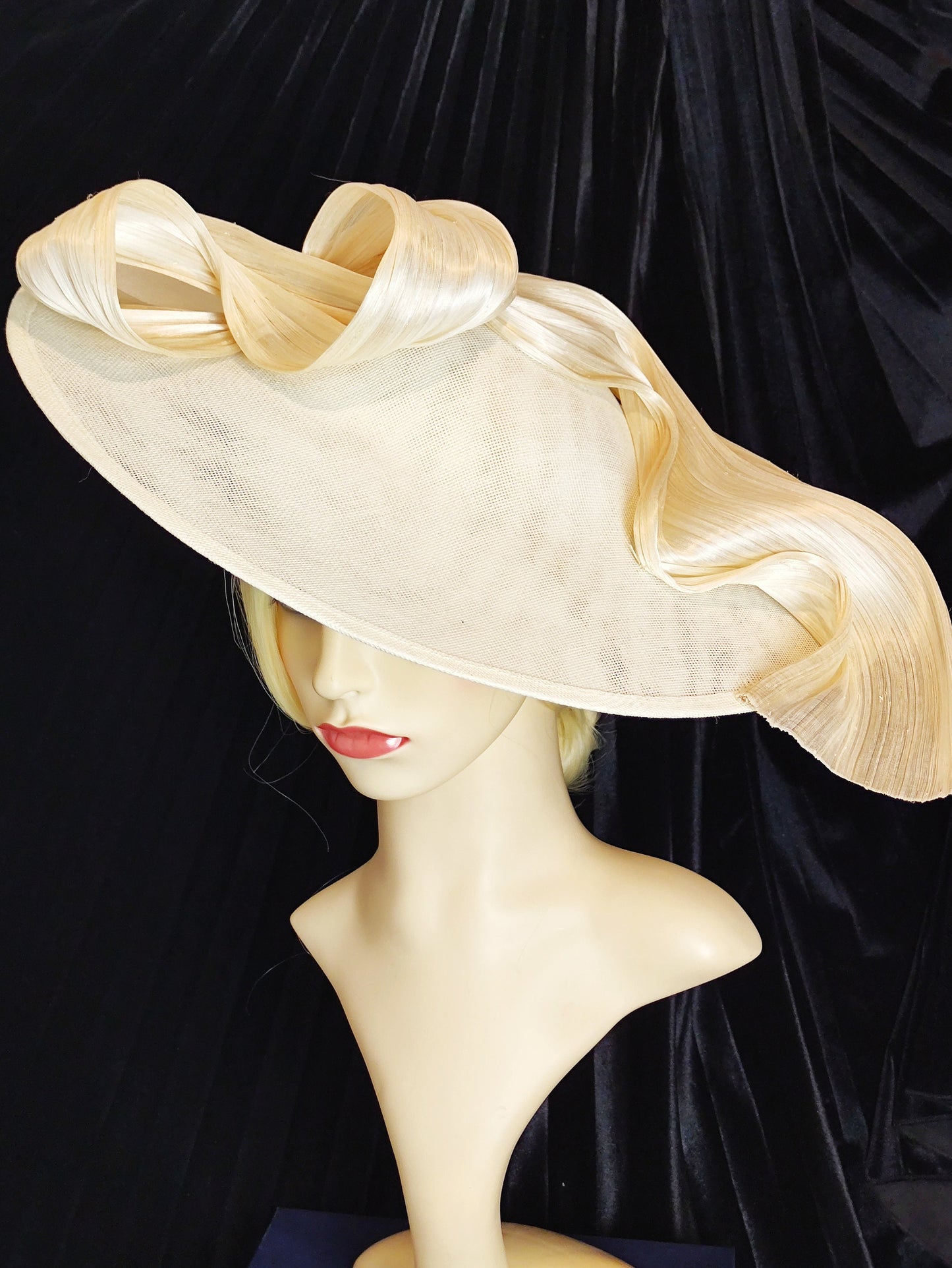 Ivory Hat Wide Brim Silk Abaca Design Hat, Mother of the Bride Hat, , Wedding Hat, Occasion Hat, Royal Ascot Hat