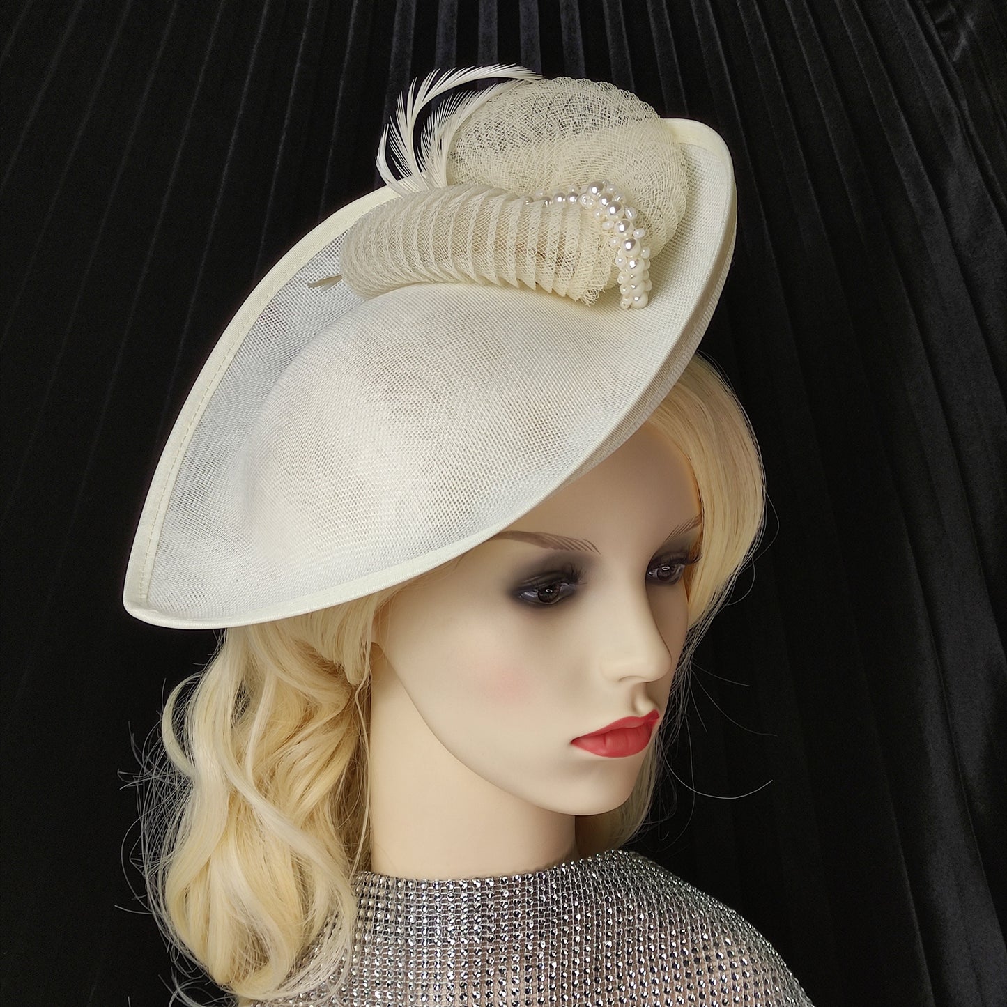 Ivory hat wedding hat, Ivory Cream Statement Hat, Ivory feathers, Special occasion hat, ivory millinery hat